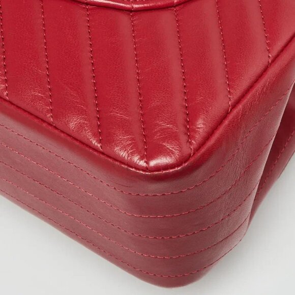 Chanel Red Chevron Quilted Lambskin Leather Classic Jumbo Double Flap Bag - Picture 4 of 9